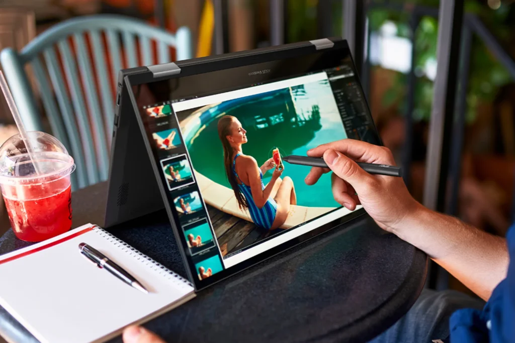 Laptop 2 in 1 là gì ? Có gì đặc biệt ? Có Nên Mua?