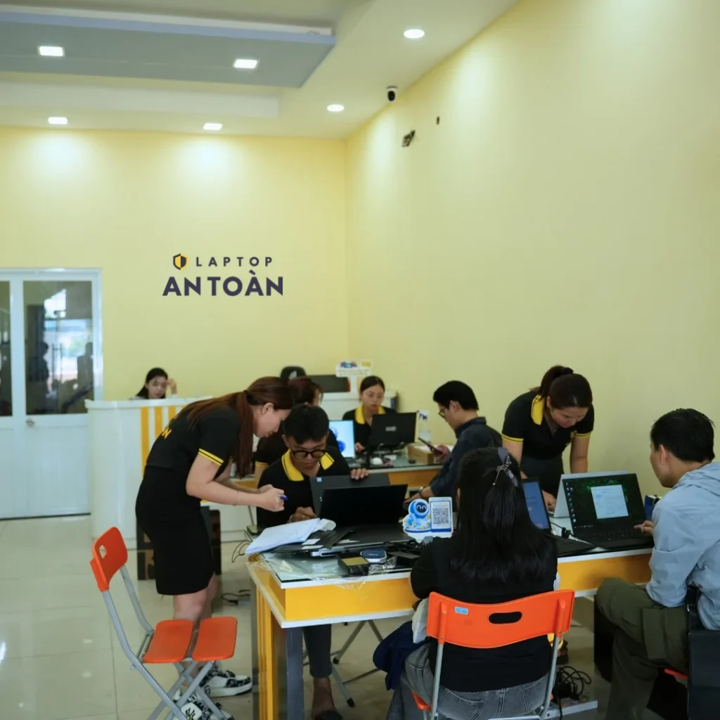 Nên mua laptop hãng nào cho dân văn phòng? Kinh nghiệm từ A-Z